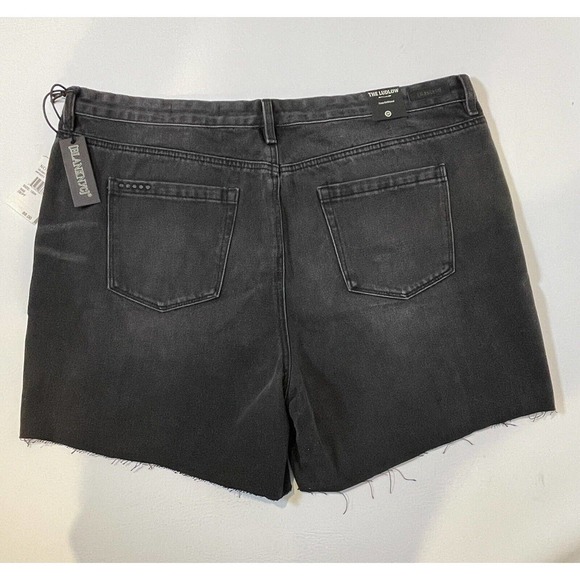 NWT Blank NYC The Ludlow Crop Girlfriend Black Denim Shorts. Size 18W. - Picture 6 of 7